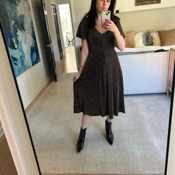 NWOT LEITH gold pin stripe fit & flare flutter sleeve v neck tie belt dress XS-M - Picture 7 of 15